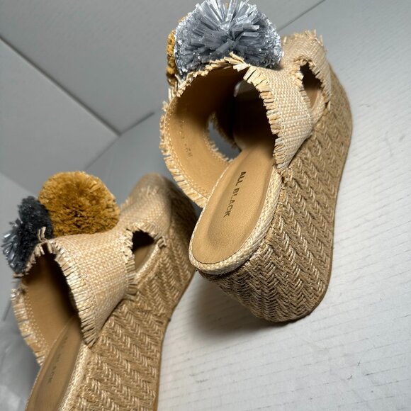 LADIES NEW POM POM WEDGES SIZE 7.5 - Picture 8 of 15